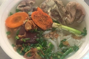 Quán Ăn Ngọc Hà - Bánh Canh & Cơm Trưa
