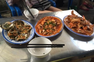 Ngọc Huyền - Cơm Phở Bình Dân