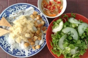 Quán Ăn Ngọc Quỳnh - Bánh Cuốn Nóng