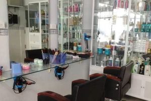 Ngọc Tuấn 2 Beauty Salon - Cô Giang