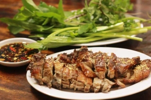 Quán Ăn Nguyên Nguyễn - Vịt Cỏ Nướng