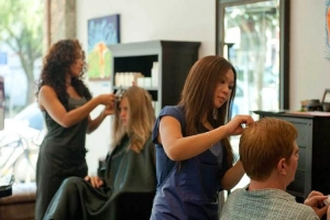 Nguyễn Quí Hair Salon