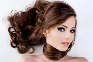 Nguyễn Tokyo Hair Salon - Hồng Lạc