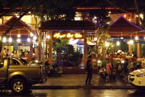Nhà Hàng Nguyệt Quế Viên Restaurant