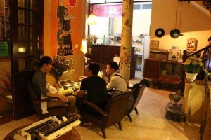 Nhà Ấm Cafe - Hào Nam