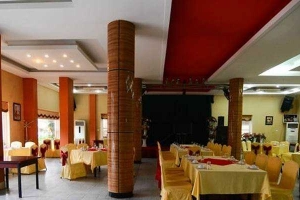 Nhà Hàng Amore Restaurant & Cafe