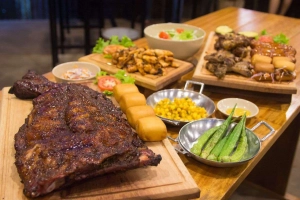 Nhà Hàng BBQ Ủn Ỉn - Sườn Heo Xông Khói