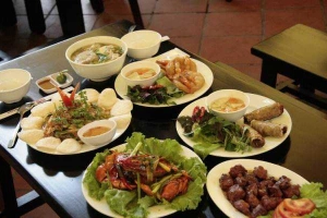 Nhà Hàng Bến Xưa Bến Nay