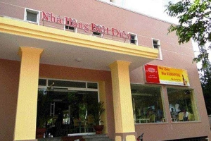 Nhà Hàng Biệt Điện