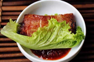 Nhà Hàng Bốn Triệu