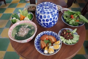 Nhà Hàng Cafe 4221 - Cơm Việt Nam & Homestay