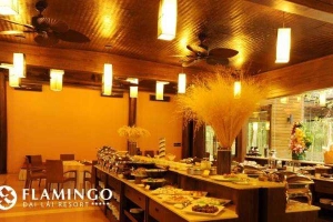 Nhà Hàng Charm Palace - Flamingo Đại Lải Resort