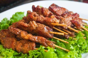 Nhà Hàng Chiến Tình