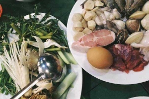 Nhà Hàng Cơm, Lẩu Dê, Gà & Hải Sản