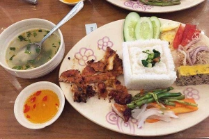 Nhà Hàng Cơm Tấm Sài Gòn 36
