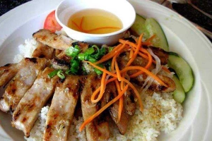 Nhà Hàng Cơm Việt - Cơm Văn Phòng, Lẩu & Đồ Hải Sản