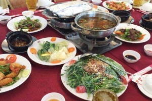 Nhà Hàng Công Phụng