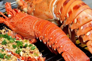 Nhà Hàng Cột Buồm