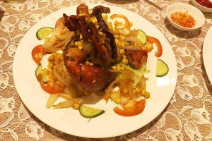 Nhà Hàng Cua Thứ Thiệt