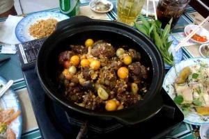 Nhà Hàng Đất Phương Nam