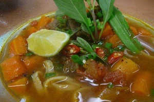 Nhà Hàng Diệu Lê