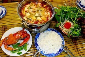 Nhà hàng Đức Thụ - Lẩu Cua Đệ Nhất - Các Món Ăn Truyền Thống