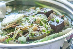 Nhà Hàng Dũng Restaurant - Đặc Sản Lẩu Bò