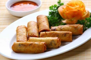 Nhà Hàng Family Home - Ẩm Thực Việt & Âu