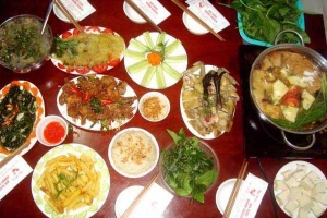 Nhà Hàng Gà Tươi Mạnh Hoạch - Nguyễn Văn Linh