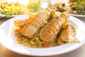 Nhà Hàng Hải Sản Gió Biển