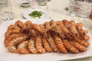 Nhà Hàng Hải Sản Làng Cá