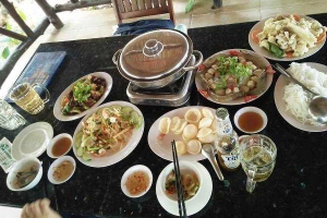 Nhà Hàng Hải sản Lộc An
