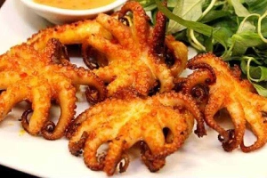 Nhà Hàng Hải Sản Rạn Biển