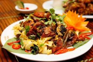 Nhà Hàng Hàm Tân Quán - Ẩm Thực Việt Nam