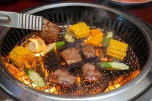 Nhà Hàng Hoa Anh Đào - Lẩu Nướng Xông Khói