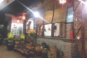 Nhà Hàng Hoa Đăng Restaurant - Hùng Vương