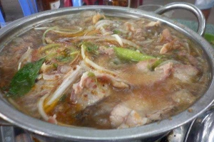 Nhà Hàng Hoa Hoan - Chuyên Lẩu Lòng Bò