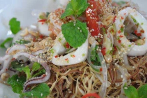 Nhà Hàng Hương Nguyên - Hải Sản Tự Chọn