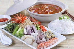 Nhà Hàng Hương Quang Restaurant - Nguyễn Huệ