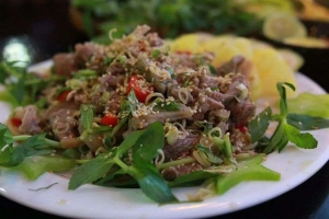 Nhà Hàng Huynh Đệ Restaurant - Món Việt - Lê Đại Hành