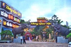 Nhà Hàng Không Gian Việt Restaurant