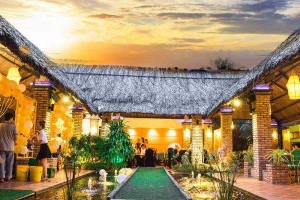 Nhà Hàng La Vang - Ẩm Thực Việt