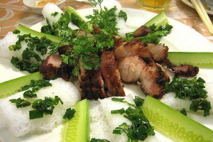 Nhà Hàng Lan Quế