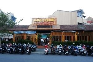 Nhà Hàng Làng Chuồn Hội Quán