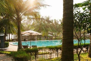 Nhà Hàng Lăng Cô Beach Resort