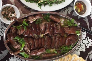 Nhà Hàng Lộc Hương Restaurant - Đặc Sản Rừng & Biển