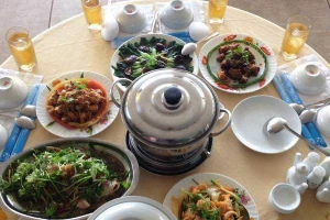 Nhà Hàng Lộc Thiên