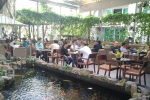 Nhà Hàng MAIA Lounge