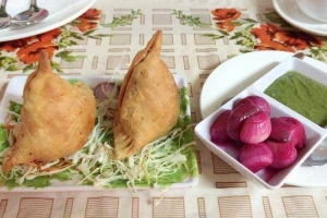 Nhà Hàng Mini Indian Restaurant