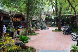 Nhà Hàng Món Huế - Yersin Bình Dương